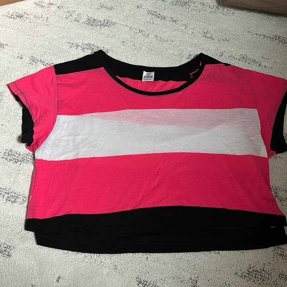 Women's cropped wide tank top, very good condition